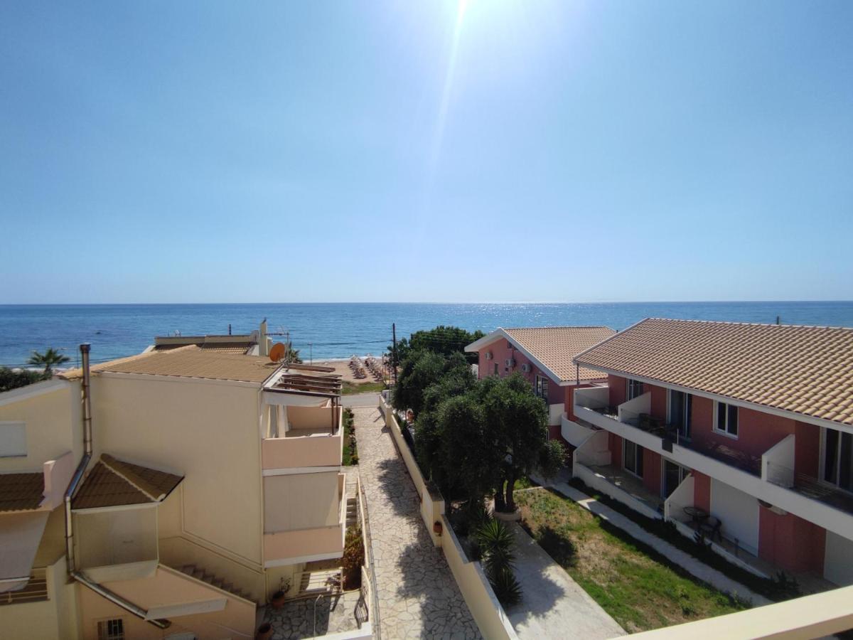 Вилла Seaside House Врачос Экстерьер фото